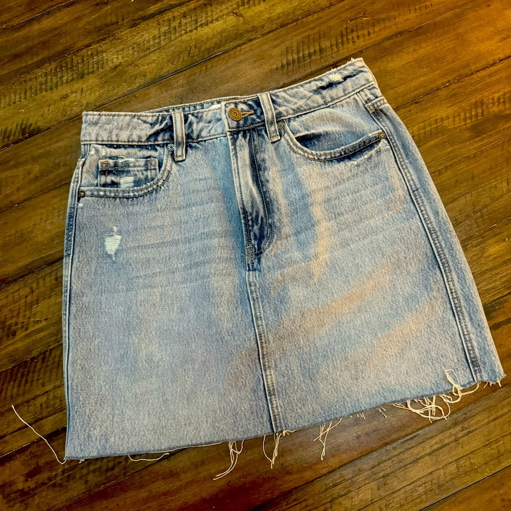 Hidden LA | Distressed denim mini skirt